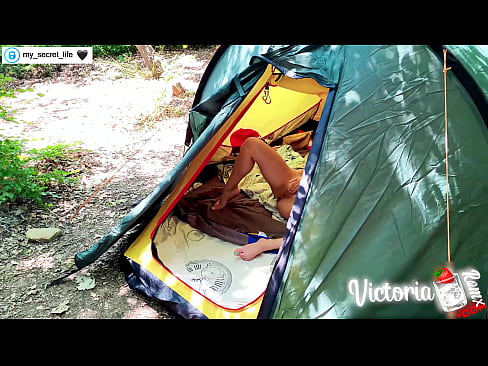 ❤️ Difilmkan di kamera Pria brengsek yang bersemangat dari Orang Asing di dalam tenda Sialan di id.passiveincome1.ru